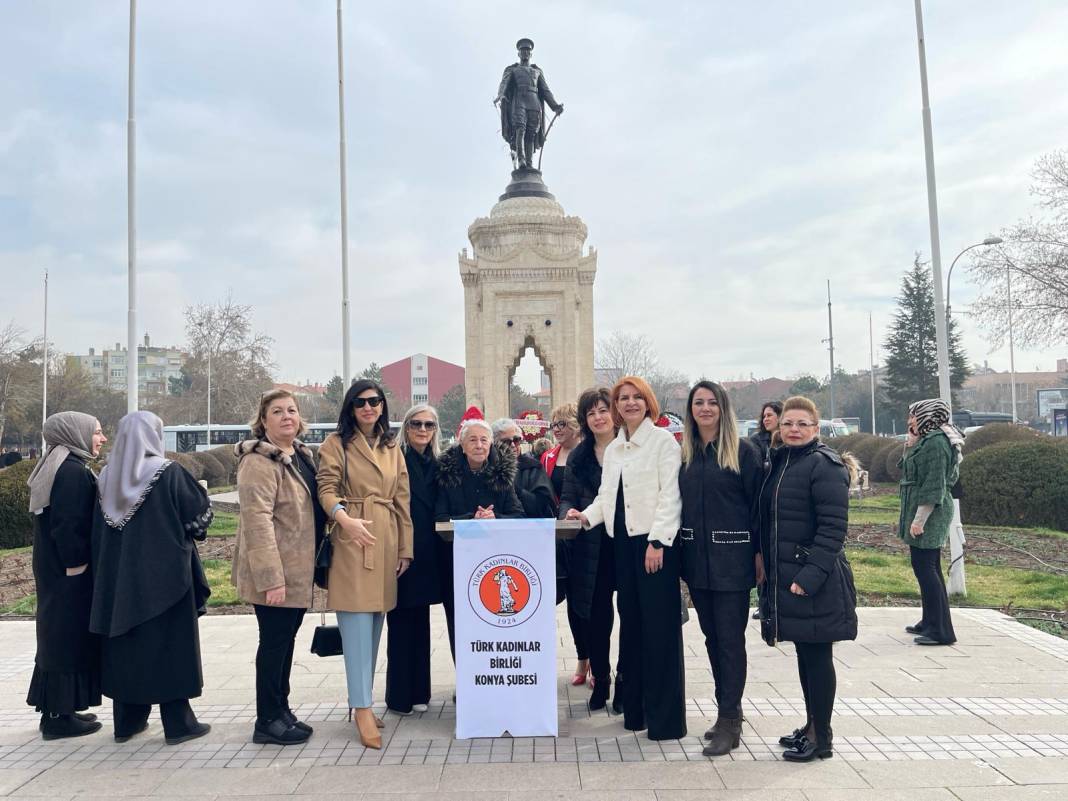 Kadın dernekleri 8 Mart’ı kutladı 1